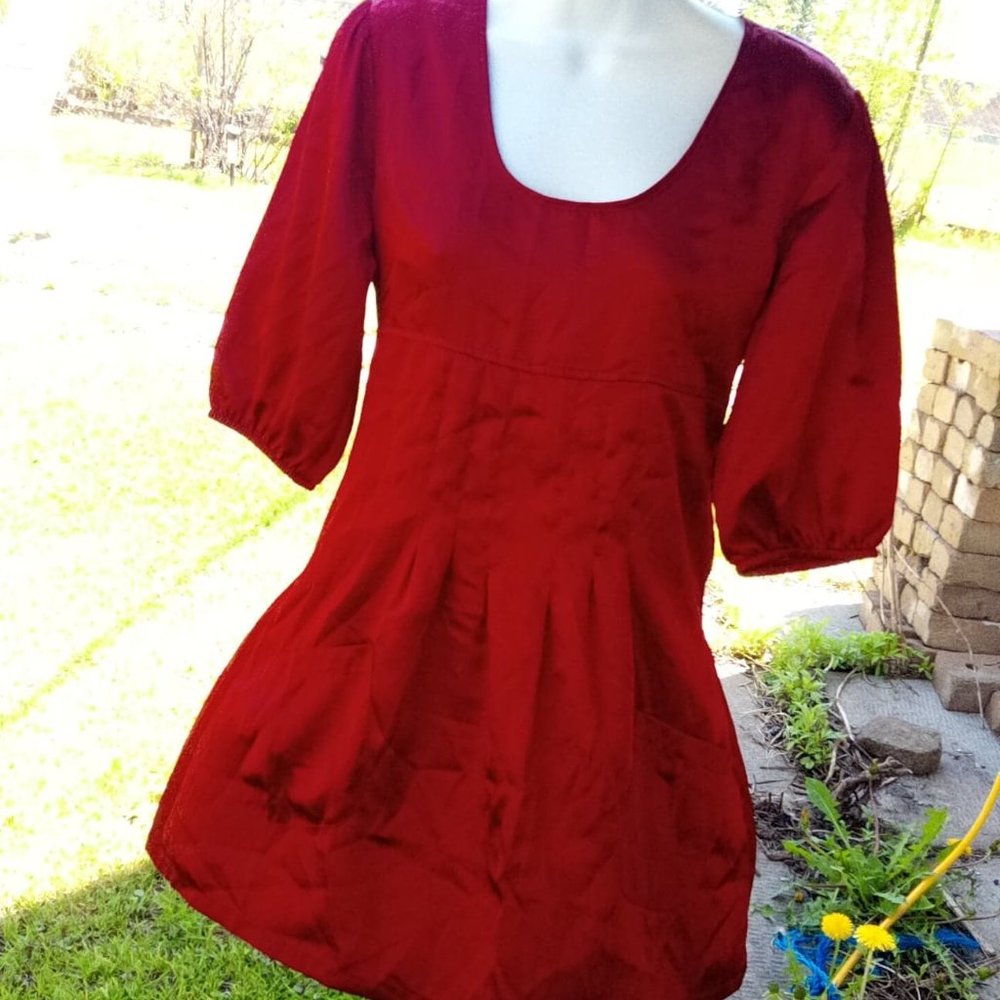 ---  HKR Dress Size Small